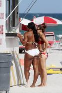 3757gallery_main-serena-williams-thighs-24.